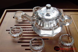 浦江小胖水晶工藝品廠藝術(shù)品的研發(fā)與加盟連鎖招商